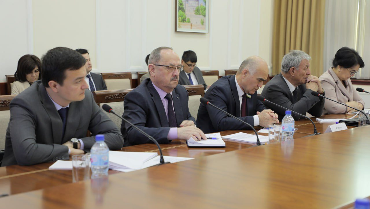 Inson huquqlari sohasida O‘zbekiston Respublikasining xalqaro majburiyatlariga rioya etilishi bo‘yicha Parlament komissiyasining navbatdagi yig‘ilishi