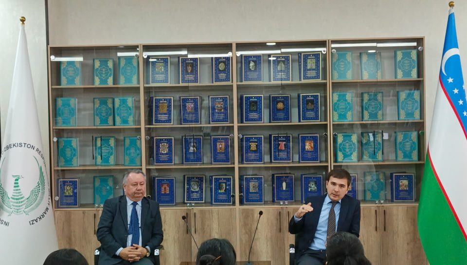 Konstitutsiya va inson huquqlari mavzusida mahorat darsi bo‘lib o‘tdi