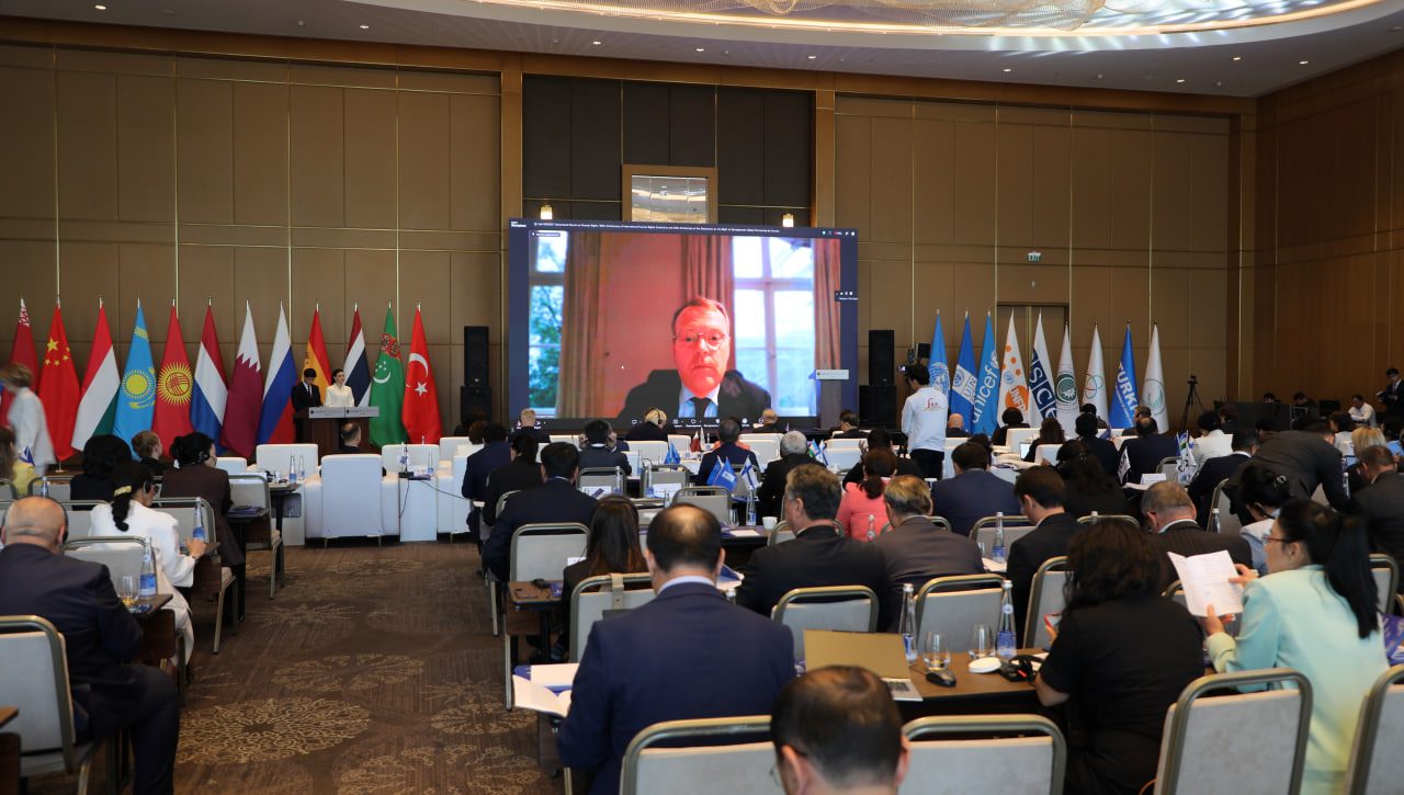 Beshinchi Samarqand forumi minbaridan