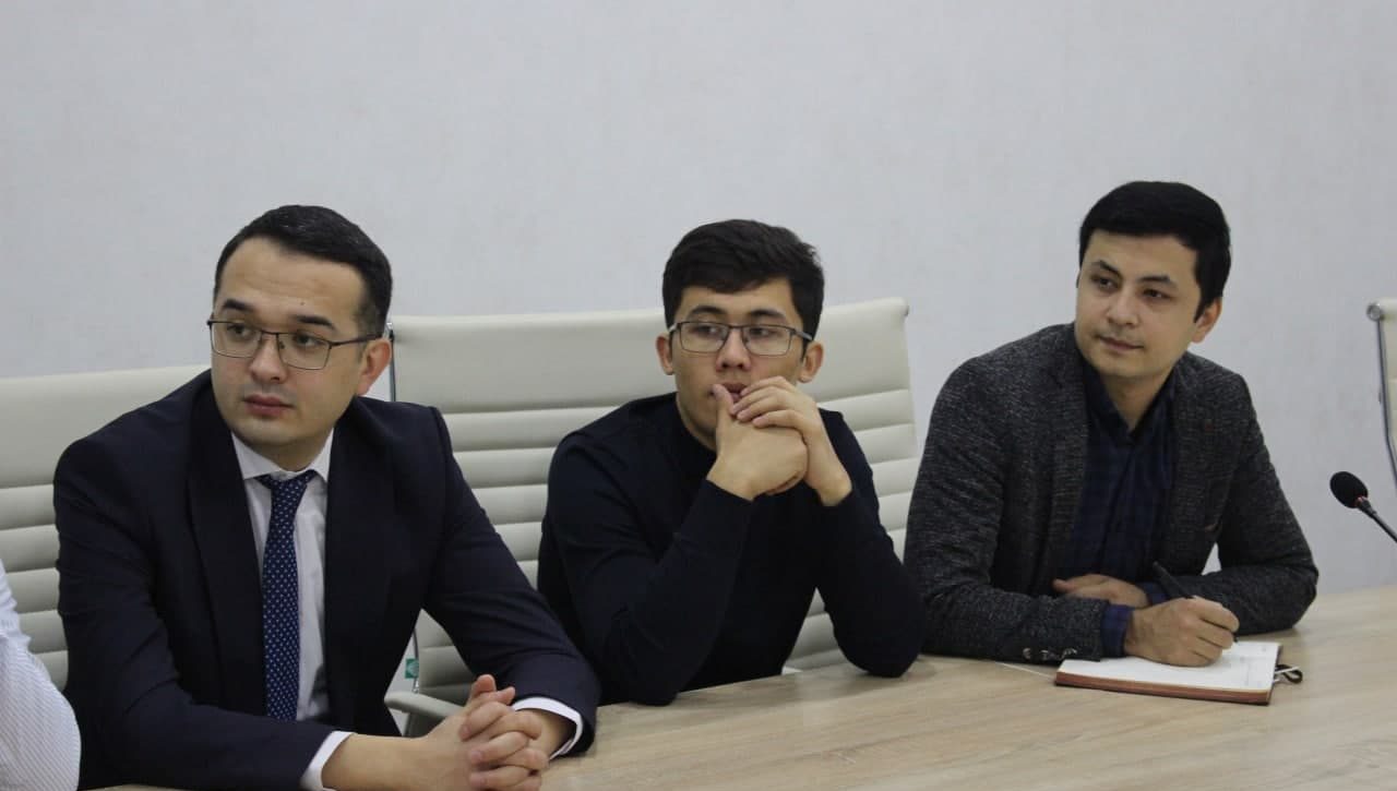 “Inson huquqlariga oid xalqaro huquq” mutaxassisligi magistratura talabalari bilan uchrashuv bo‘ldi