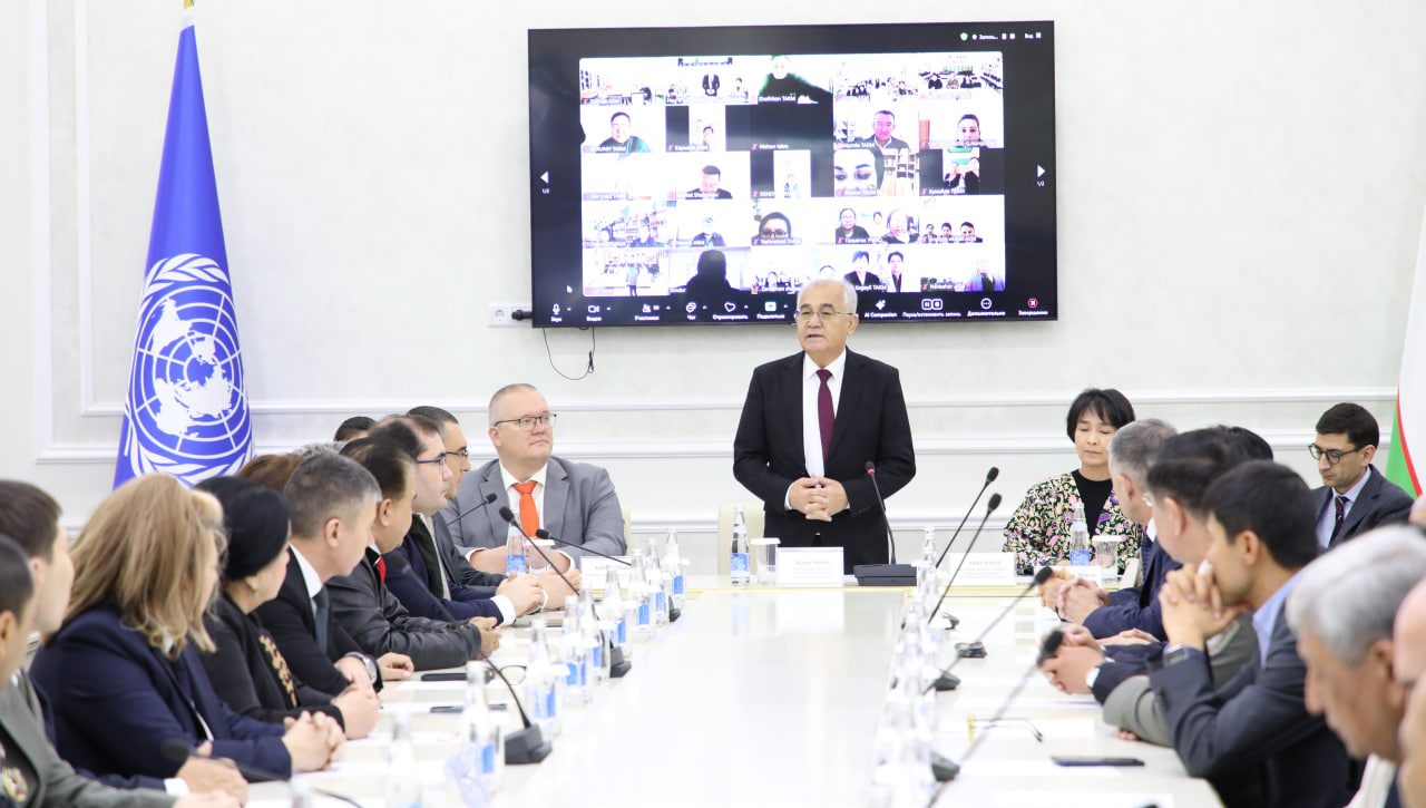 “Inson huquqlari himoyasi uchun” ko‘krak nishoni sovrindorlariga topshirildi