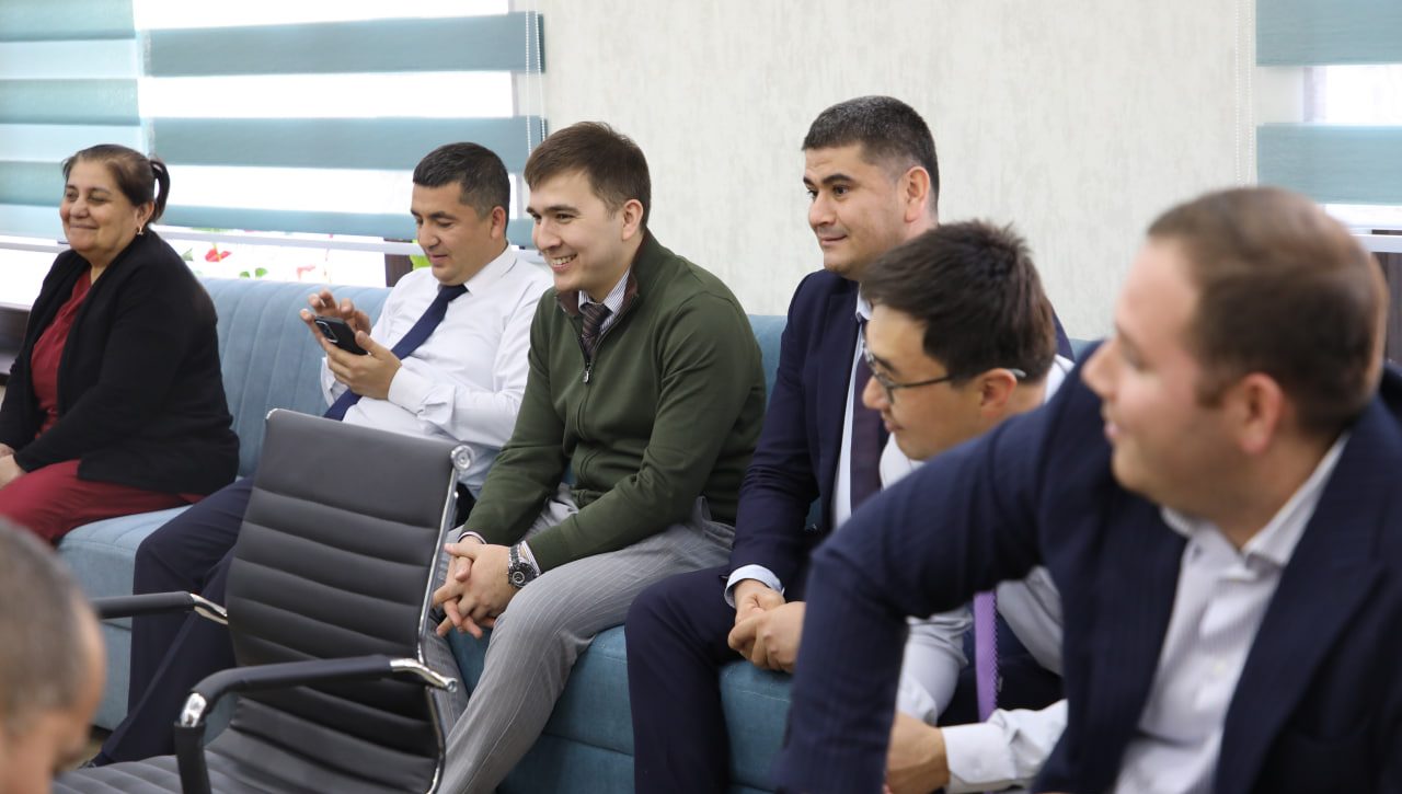 MILLIY MARKAZDA “AQL GIMNASTIKASI”  MUSOBAQASI