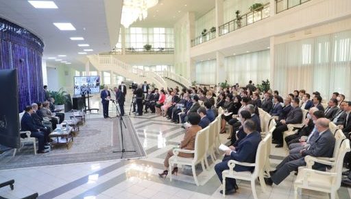 Abdulla Oripov tavalludining 80 yilligiga bag'ishlangan xotira tadbiridan fotoreportaj