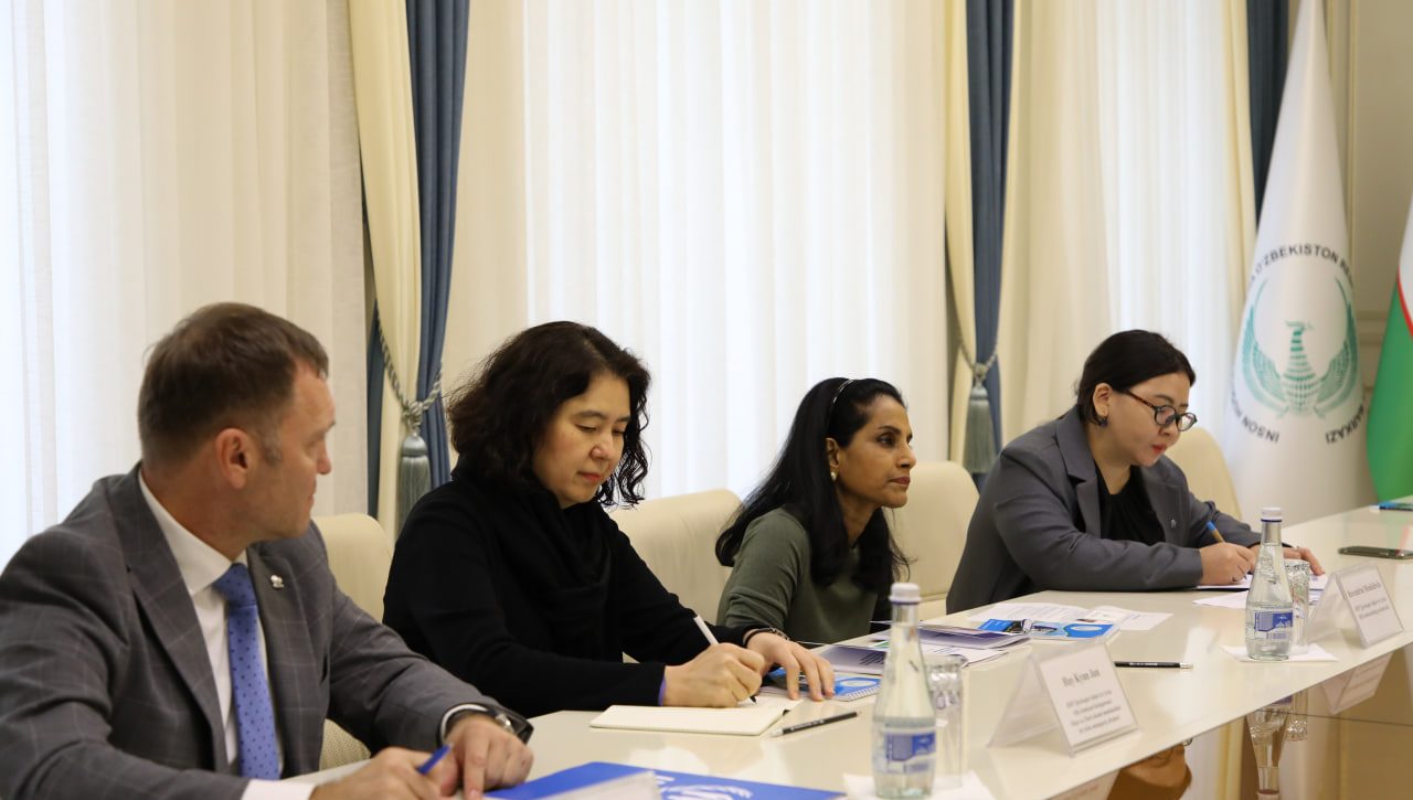 Milliy markazda BMTning Qochoqlar ishlari bo‘yicha Oliy komissari yordamchisi bilan uchrashuv