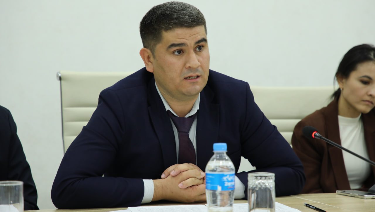 Milliy markazda yosh olimlar bilan davra suhbati