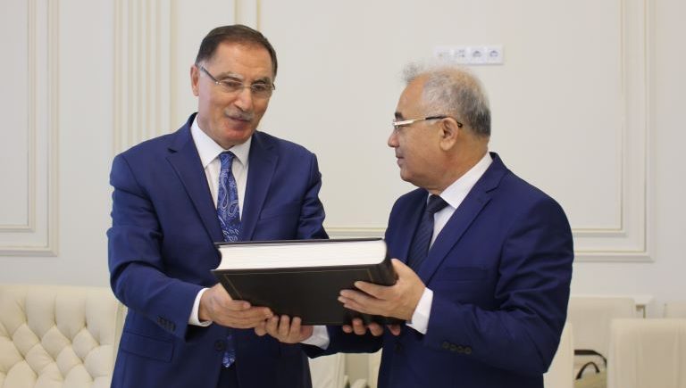 Akmal Saidov Turkiya Bosh Ombudsmani bilan uchrashdi