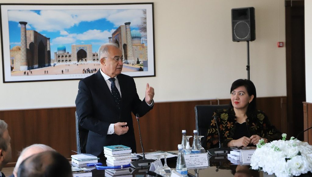 An’anaviy xalqaro forum atoqli tarjimashunos olimning 90 yilligiga bag‘ishlandi