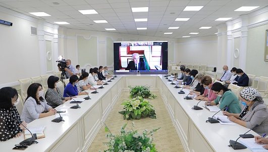 Parlament komissiyasining navbatdagi yig'ilishida qanday masalalar muhokama qilindi?