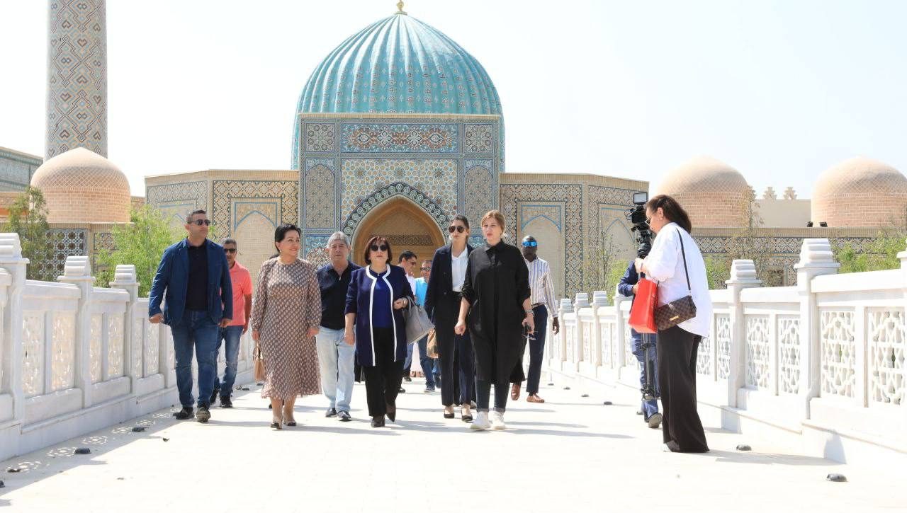 Mamlakatimizda bo’lib o’tgan Parlamentlararo ittifoqqa a’zo davlatlar parlamentlari ayol rahbarlarining 14-sammitida ishtirok etgan delegasiya vakillari Samarqand shahriga tashrif buyurdi.