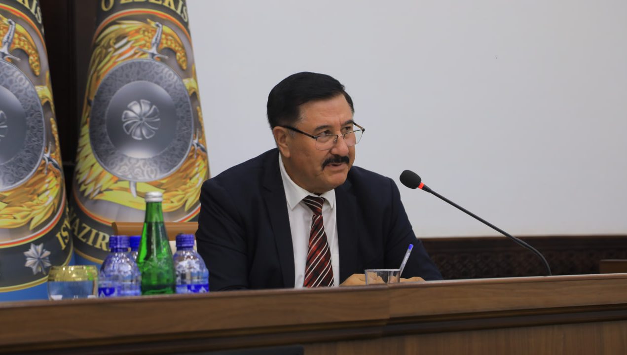 Жиззахда инсон ҳуқуқлари бўйича семинар-тренинг ўтказилди