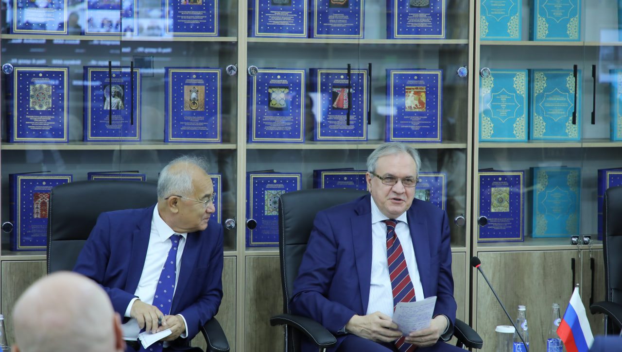 Toshkentdagi Inson huquqlari uyida Rossiya olimlari monografiyasining taqdimoti