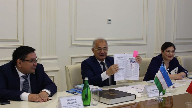 Akmal Saidov Turkiya Bosh Ombudsmani bilan uchrashdi