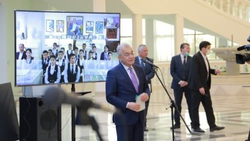 Abdulla Oripov tavalludining 80 yilligiga bag'ishlangan xotira tadbiridan fotoreportaj