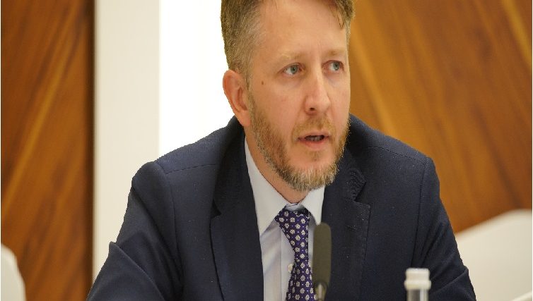 “Fuqarolik jamiyati institutlari va saylov” (Xalqaro davra suhbati jarayonlaridan fotoreportaj)