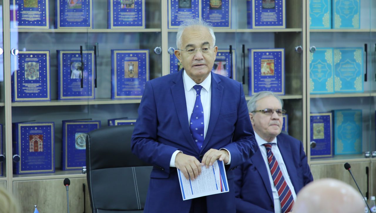 Toshkentdagi Inson huquqlari uyida Rossiya olimlari monografiyasining taqdimoti