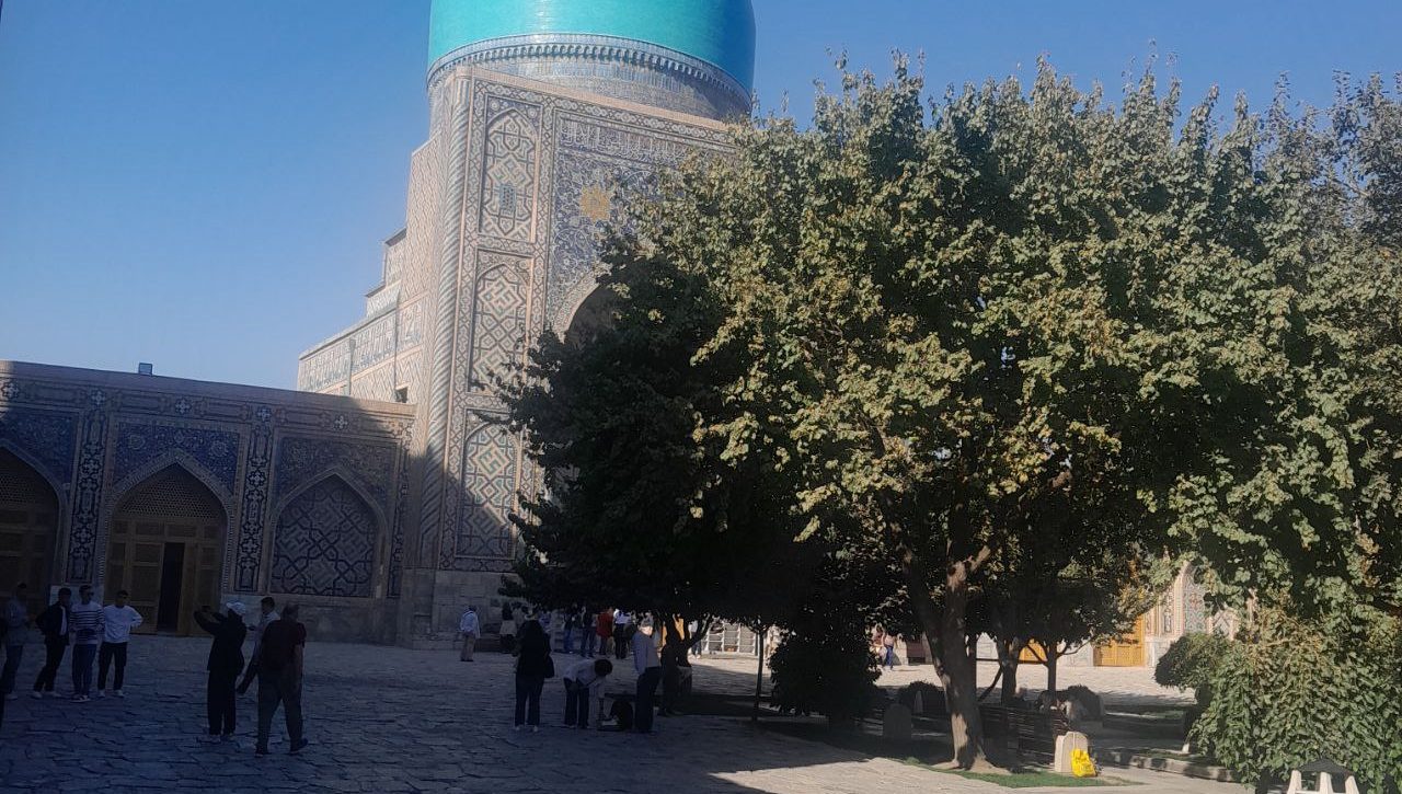 Milliy markaz xodimlarining Samarqand sayohati