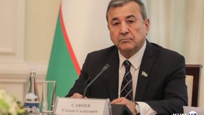 Konstitutsiya va qonunchilikda so'z hamda matbuot erkinligi. O'zbekistonda OAVni rivojlantirish jarayonlari