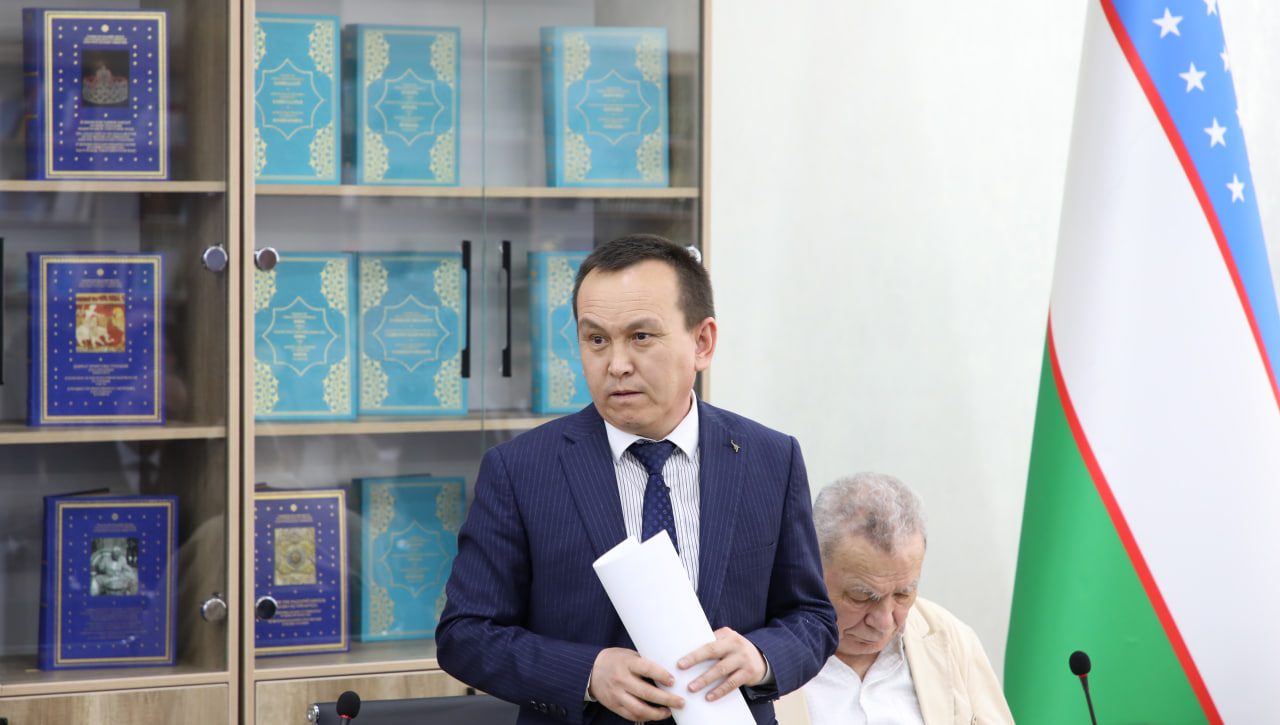 Yangi kitoblar taqdimoti