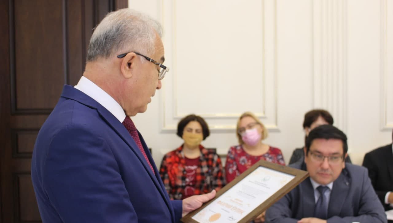 Markazda O‘qituvchi va murabbiylar kuni nishonlandi