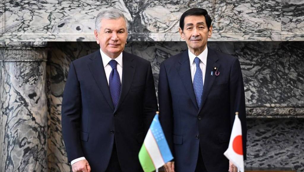 Ўзбекистон Президенти Япония Парламенти Маслаҳатчилар палатаси президенти билан учрашди