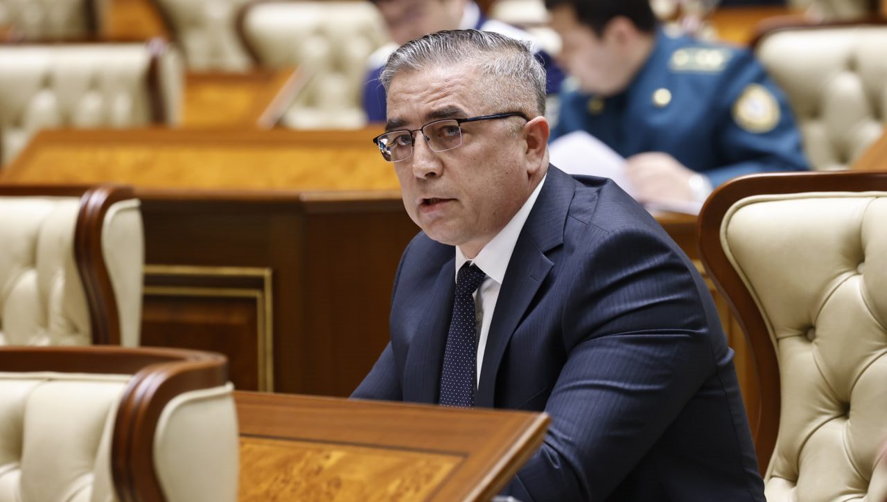 Senatda Bolalar ombudsmaniga oid qonun ma’qullandi