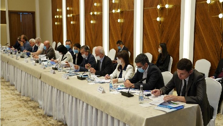 “Fuqarolik jamiyati institutlari va saylov” (Xalqaro davra suhbati jarayonlaridan fotoreportaj)