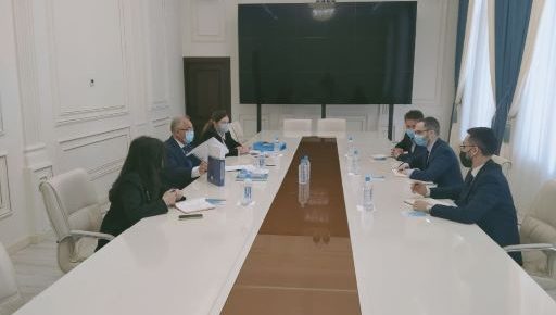 Milliy markazda F.Ebert nomidagi fondning mintaqaviy direktori Kristof Moor bilan uchrashuv
