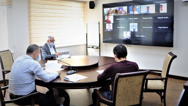 Mustaqil izlanuvchilikka talabgorlar bilan onlayn suhbat
