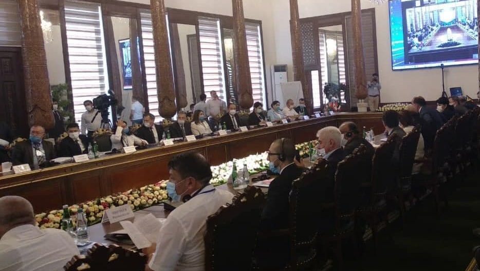 O'zbekiston shu kunlarda muhim siyosiy tadbir - O'zbekiston Respublikasi Prezidenti sayloviga qizg'in tayyorgarlik ko'rmoqda