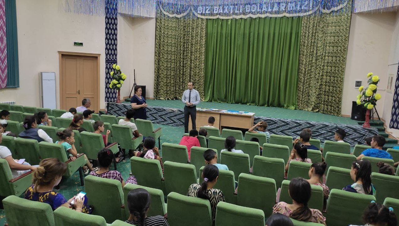Milliy markaz kitoblari –  “Bolalar shaharchasi” kutubxonasiga