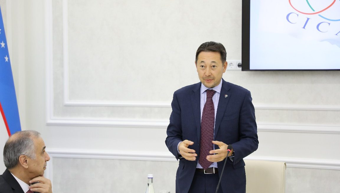 Inson huquqlari bo‘yicha O‘zbekiston Respublikasi Milliy markaziga “Osiyoda hamkorlik va ishonch choralari bo‘yicha kengashning 30 yilligi” medalini topshirish marosimi