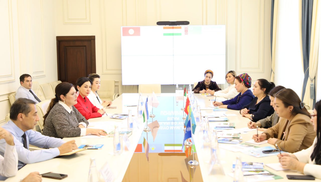 Markaziy Osiyo mamlakatlarining bolalar ombudsmanlari bilan uchrashuv