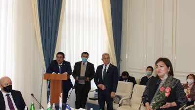 «Inson huquqlari himoyasi uchun»:  ko'krak nishoni ilk sohiblariga topshirildi