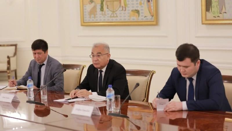 Qonunchilik palatasi Spikerining birinchi o'rinbosari A.Saidov YEIning Markaziy Osiyo bo'yicha maxsus vakili T.Hakalani qabul qildi
