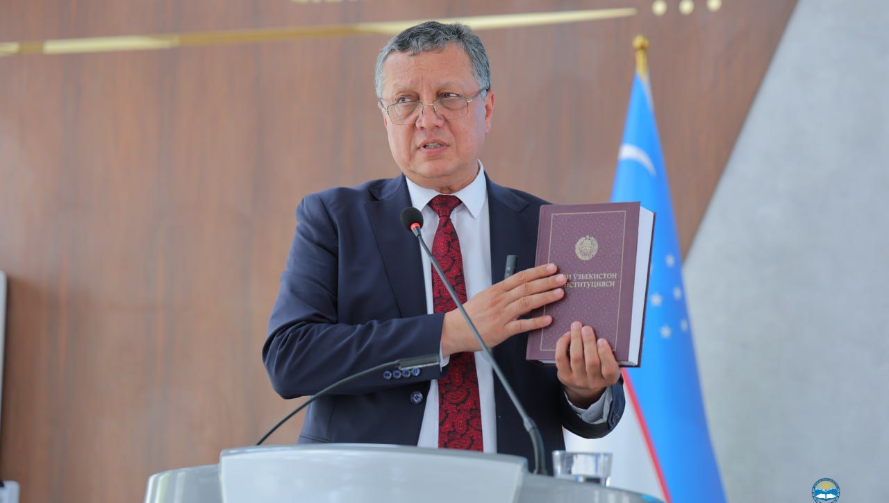 Akademik Akmal Saidov Namangan davlat universitetida talaba-yoshlar bilan uchrashdi