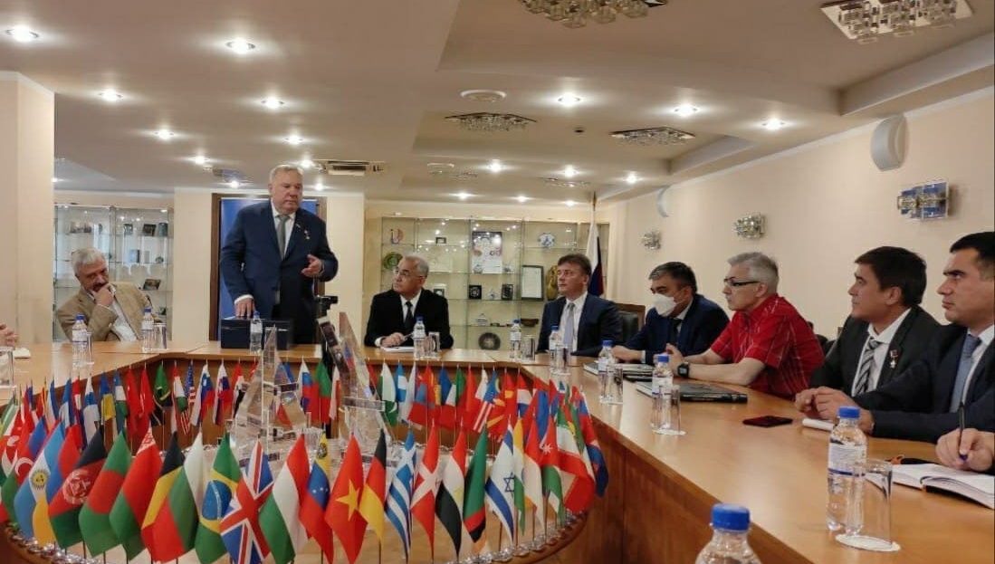 Toshkentdagi G'alaba bog'iga bag'ishlangan kitobning Moskvada taqdimoti bo'ldi
