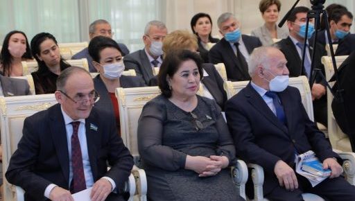 Abdulla Oripov tavalludining 80 yilligiga bag'ishlangan xotira tadbiridan fotoreportaj