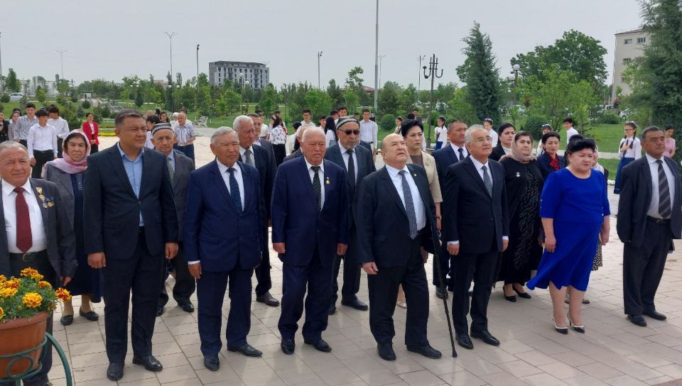 Hamid Olimjon va Zulfiyaxonim xotirasi yod etildi