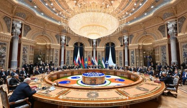 Ўзбекистон Республикаси Президенти Шавкат Мирзиёев Мустақил Давлатлар Ҳамдўстлиги Давлат раҳбарлари кенгаши йиғилишида кўп томонлама ҳамкорлик самарадорлигини ошириш ҳамда мамлакатлар иқтисодиёти барқарорлигини мустаҳкамлашга қаратилган бир қатор амалий таклифлар билан чиқди