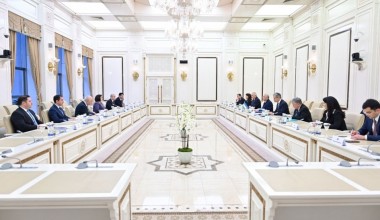 Speaker of Azerbaijan`s Parliament holds meeting with Uzbek delegation