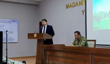 Farg‘ona “Temurbeklar maktabi” harbiy-akademik litseyida “Inson huquqlari xaftaligi” doirasida shaxsiy tarkibning huquqiy savodxonligini oshirish, korrupsiya holatlarining oldini olish va uning salbiy oqibatlarini tushuntirish maqsadida Farg‘ona viloyat ma’muriy sudi raisi  Doniyorxo‘ja Maxamatov ishtirokida «Inson huquqlari - oliy qadriyat» mavzusida muloqot tashkil etildi.
