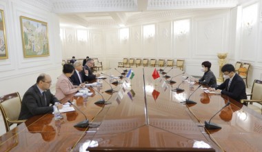 Хитой Халқ Республикасининг Ўзбекистондаги Фавқулодда ва мухтор элчиси конституциявий ислоҳотлар билан танишди