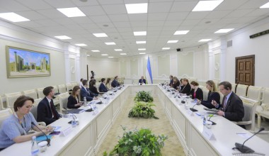 Парламентлараро ҳамкорлик истиқболлари муҳокама қилинди