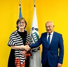 A.Саидов Парламентлараро иттифоқнинг Нью-Йоркдаги ваколатхонаси раҳбари П.Торсни билан учрашди