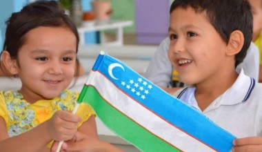 Бола кулгисидан яшнасин олам