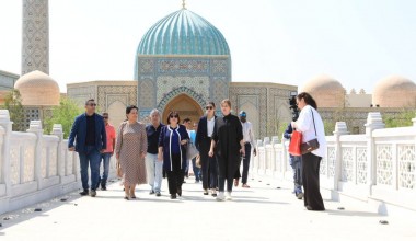 Мамлакатимизда бўлиб ўтган Парламентлараро иттифоққа аъзо давлатлар парламентлари аёл раҳбарларининг 14-саммитида иштирок этган делегация вакиллари Самарқанд шаҳрига ташриф буюрди.