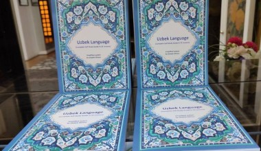 O‘zbekistonning Misrdagi elchixonasi o‘zbek tili darsligini chop etdi