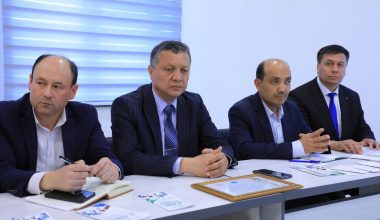   Jizzaxda yangilanayotgan Konstitutsiya va bo‘lajak referendumga bag‘ishlangan muloqot o‘tkazildi
