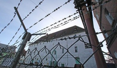 Тарбия колониясига ташриф