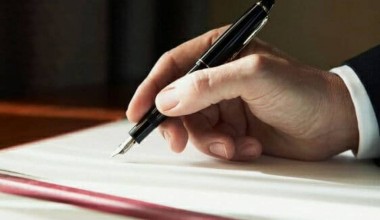 Президент Узбекистана принял постановление о дополнительных мерах по совершенствованию системы выявления и предупреждения случаев пыток